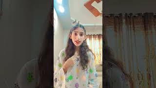 Vo muje bhi dho sakti hai😅😅