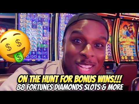She Played for the JACKPOT on This Coin Slot in Vegas!