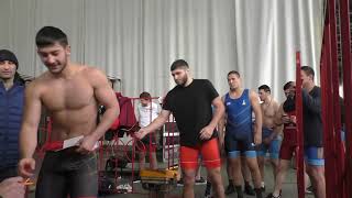 Взвешивание борцов до 61,70,79,92,125 кг на чемпионате РСО-Алании 2024 во Владикавказе.