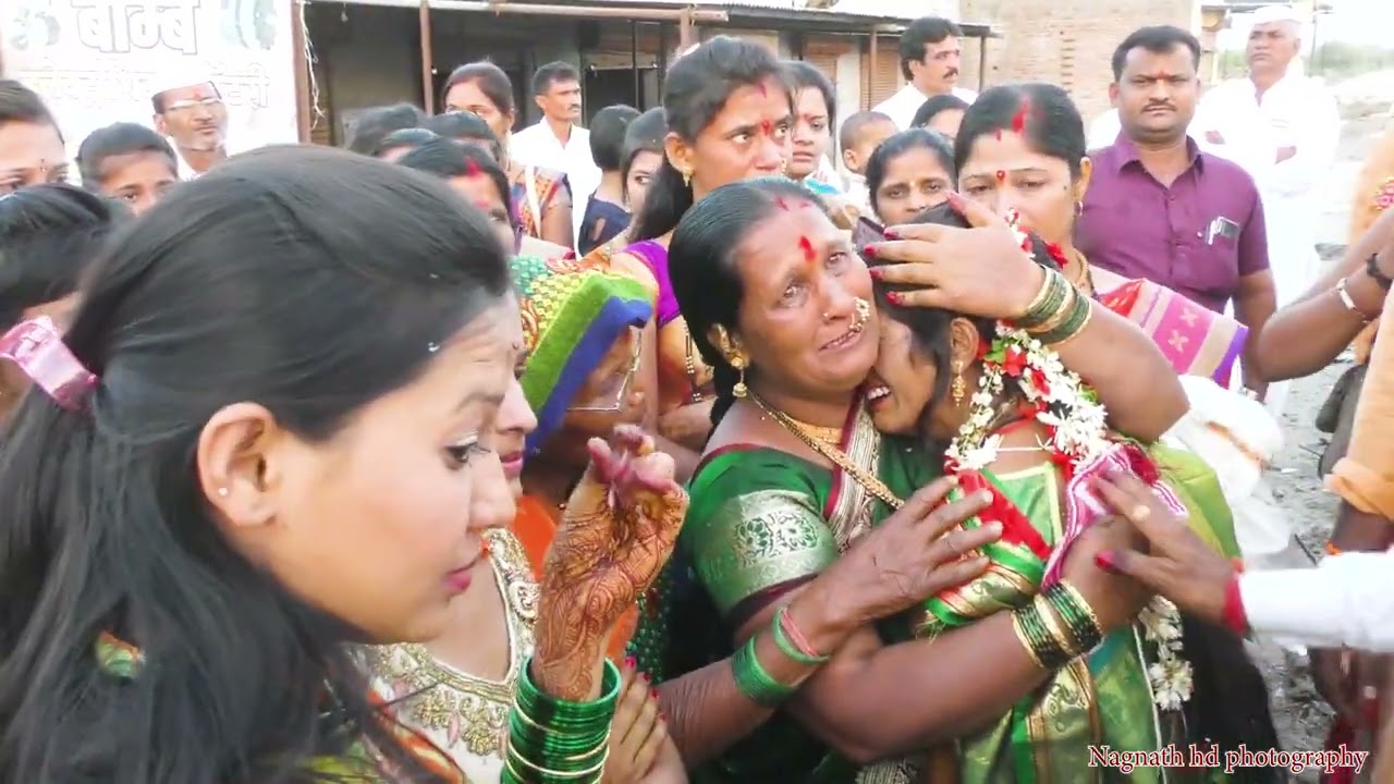 माया माहेरची डाेळयात वाहे आसवा परी  । Marathi Bidai song ।   Nagnath hd photography