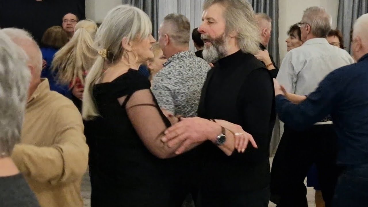 Utwór z ciekawym morałem!niedzielna zabawa w Złotym Dworze!