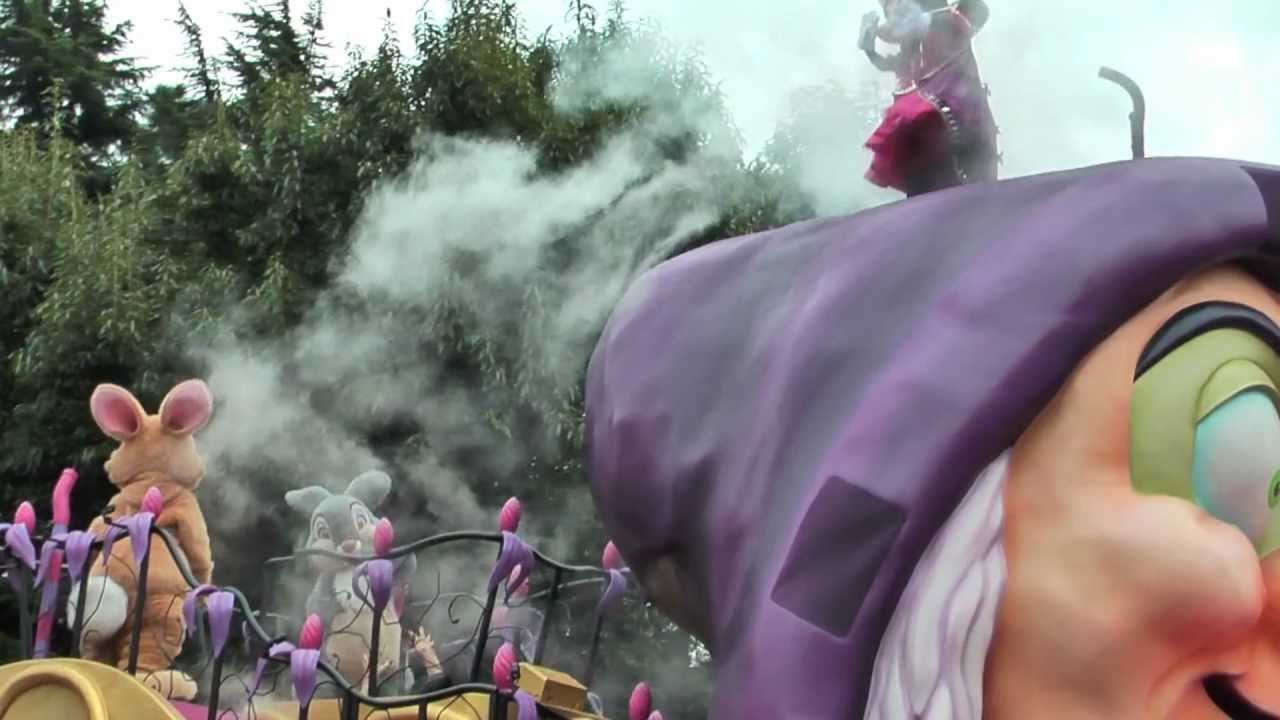 Tdr動画 09年 Tdl ディズニー ハロウィーン My Favorite Things Disney 東方神起 My Family
