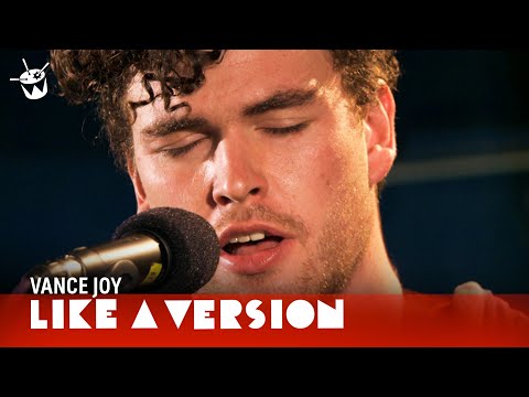 Vance Joy covers Adele &#039;Rolling In The Deep&#039; for Like A Version