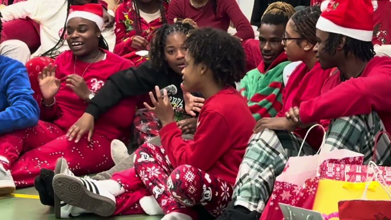 POUCO SOBRE NÓS | com DANIELA NEVES 