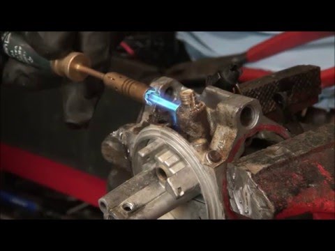 Briggs and Stratton carburetor corrosion hotspots fuel lines