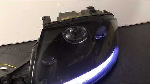 Audi TT DRL with sequential sweeping indicators