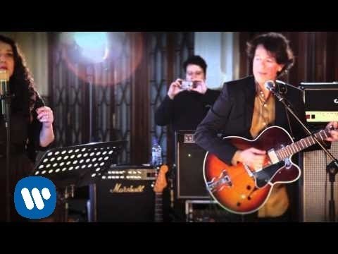 Vuelvo a pensar en ti (Little Prayer - La boda de mi mejor amigo)
