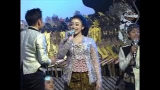 Niken Salindri gulu pedot ps @RonChens 