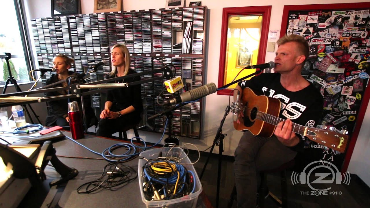 Mother Mother in Zone Control :: Monkey Tree