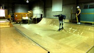 Skating fail on a half pipe
