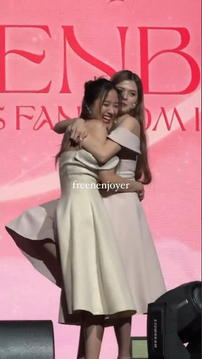 Freen Becky hugging game in HongKong FanBoom