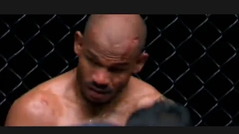 Dangerous flying knee of Shaolin style of Xie wei He Cut the head of his opponent