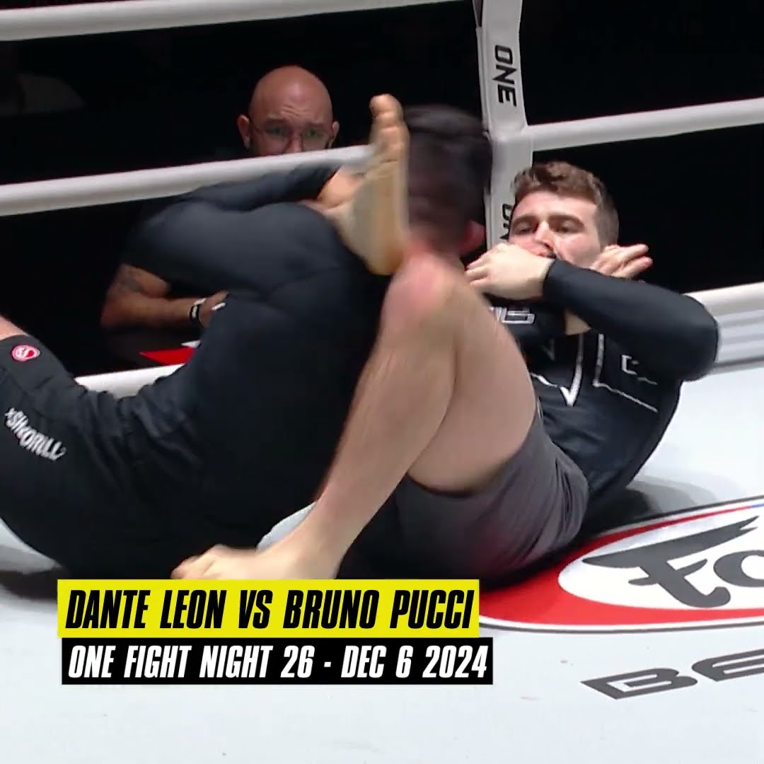 Perfect execution! ? Which submission made your jaw drop this year? ?