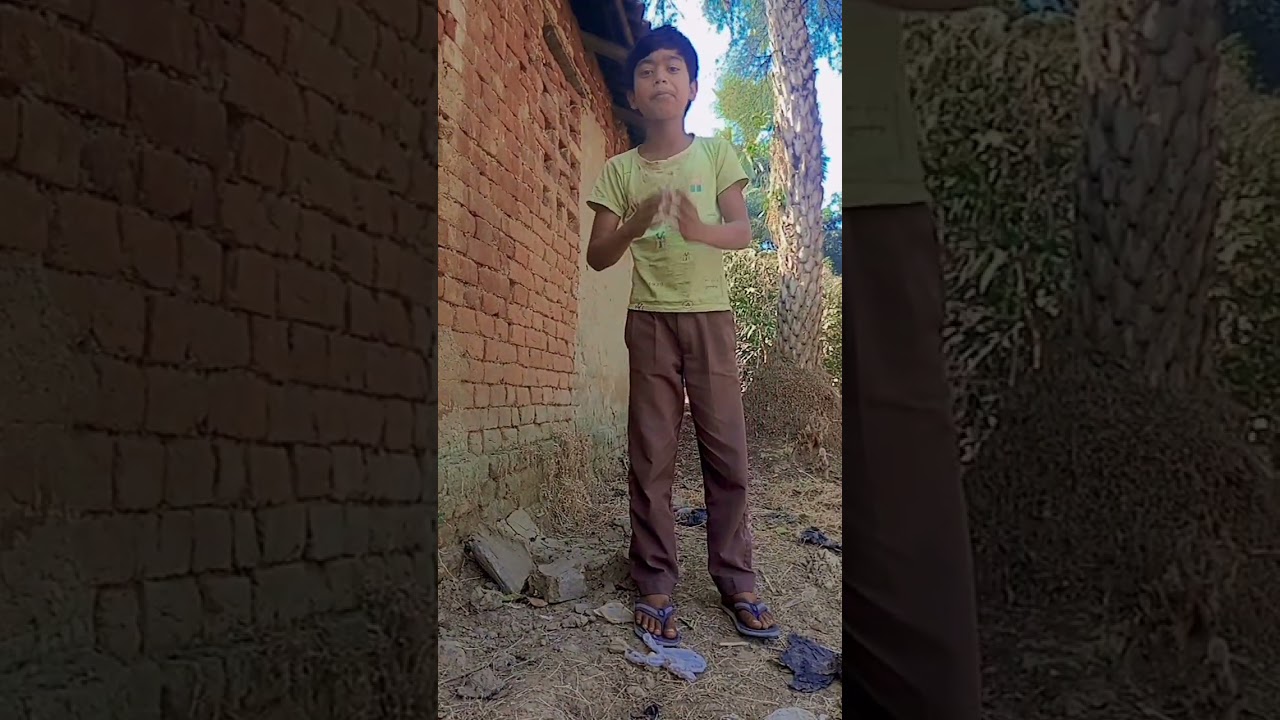 किताब vs मोबाईल 📱!