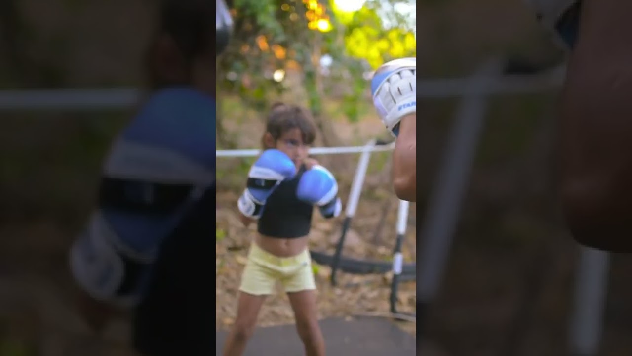 Best Boxing Gloves for kids - Little kid boxing training