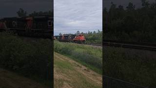 cn 8855 & 2289 friendly crew #cn #railway #train #railfaning