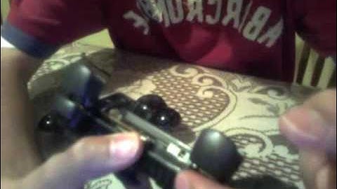 how to put back together a PS3 controller