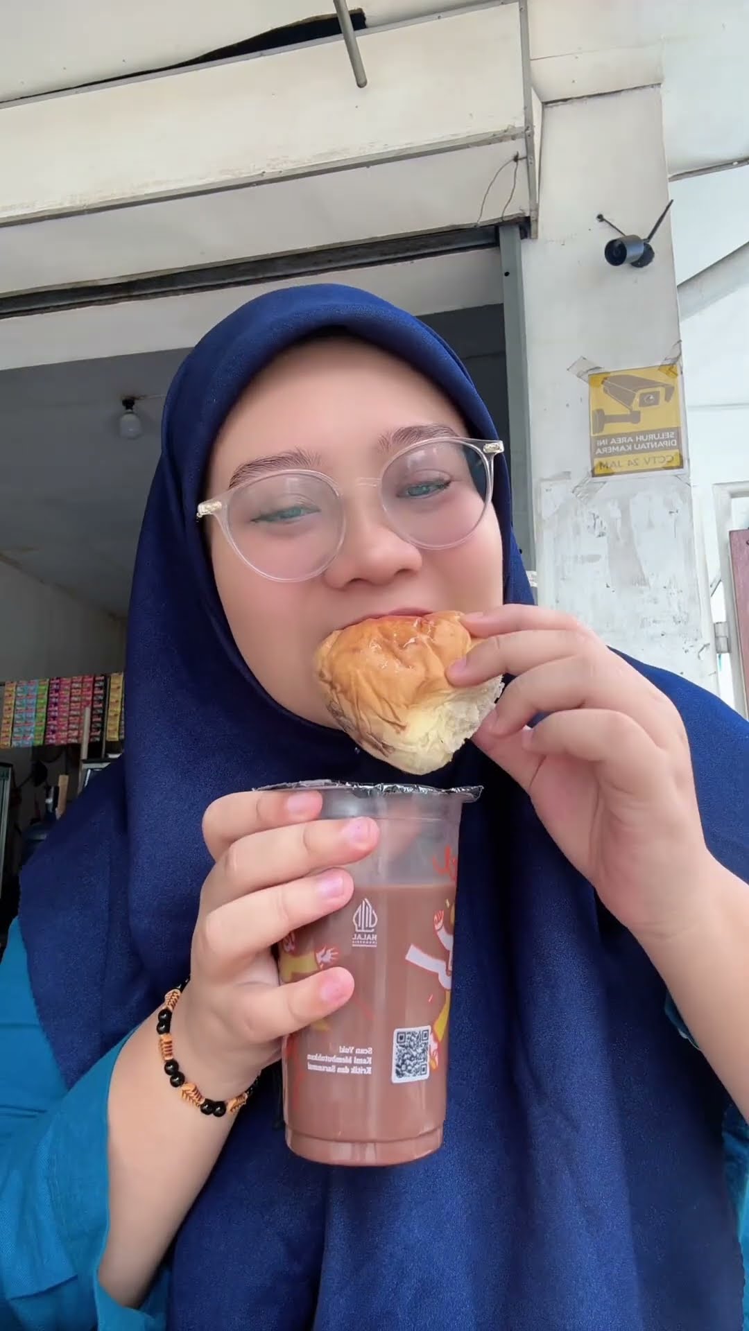 COBAIN ROTI CELUP COKLAT VIRAL