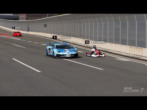 グランツーリスモ 7　アヴェンタドールでドリフト