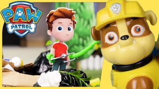 the pups save a buried mini patrol paw patrol toy play episode for kids