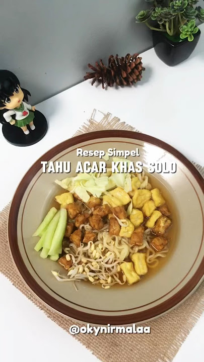 Udah pernah makan tahu acar khas solo ini? #shorts