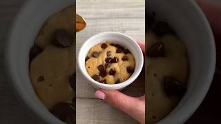 Super Soft Chocolate Chip Microwave Mug Cookie