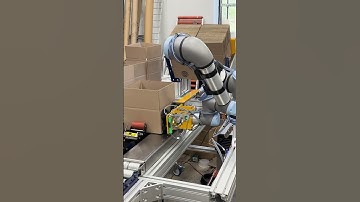 Box erector and taper robotic automation