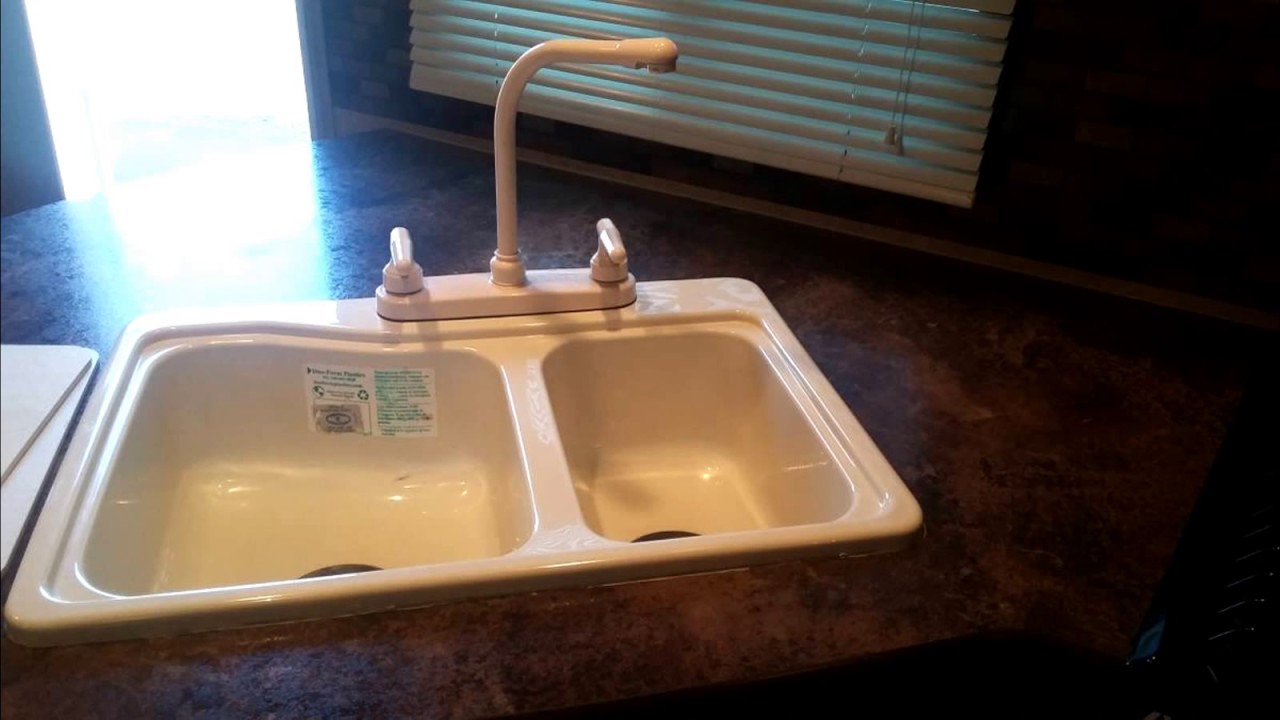 2013 Jayco White Hawk 28DBHS Ultralite Travel Trailer - $17000