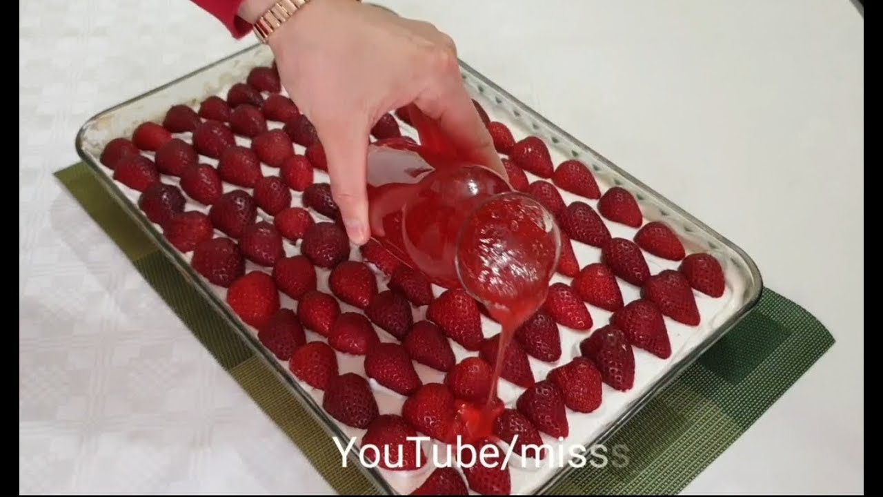 Borcamda ÇİLEKLİ PASTA / Yapımı çok kolay lezzetli 😋 YouTube