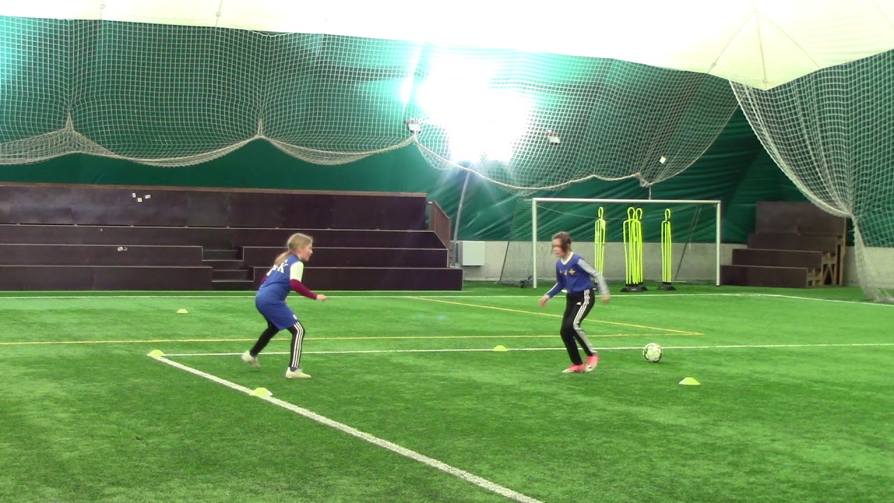 WFA, Flickor 10, Koordination, Bollkontroll, Snabbhet och passningsövning