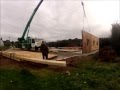 Montage des murs dune maison  ossature bois glv