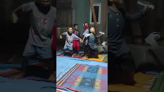 Den Ve Škole V Ráji Lombok