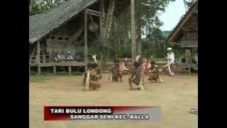 Tarian Bulu Londong (Mamasa-Sulawesi Barat)