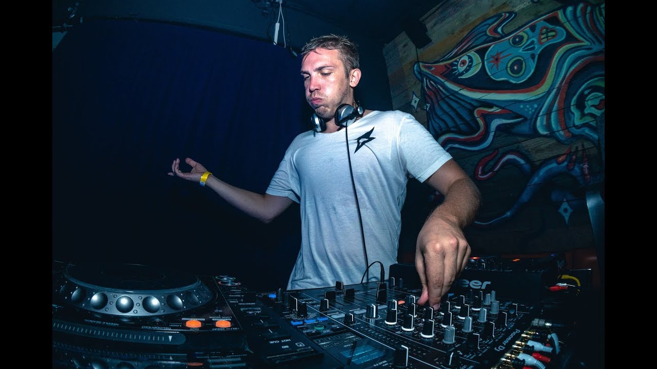 BACKROOM SUMMER SESSION LIVE STREAM TRADEWINDS SAN DIEGO YouTube