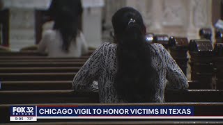 Chicago vigil held to honor victims in Texas school mass shooting