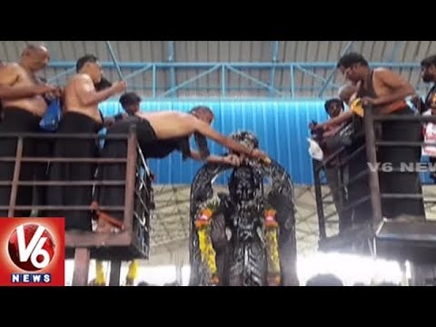 Devotees Throng Sanieshwara Swamy Temple In Nagarkurnool | V6 News
