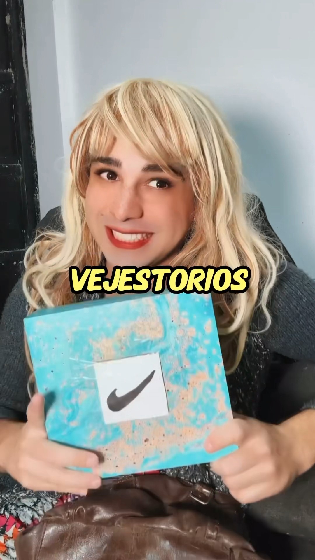 ES QUE AQUÍ TODOS SON NIÑOS!!??