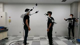 Social Digital Cyborgs: The Collaborative Design Process of the JIZAI ARMS