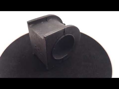 Оригінальна втулка переднего стабилизатора 48815-60260 Ланд Крузер Лексус LX570, відео 1