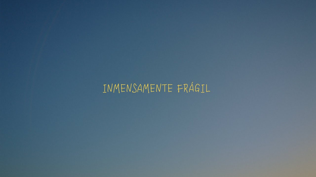 Ronroneo - Inmensamente Frágil Ronroneo - Inmensamente Frágil
