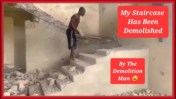 Building in Kumasi, Ghana | Staircase