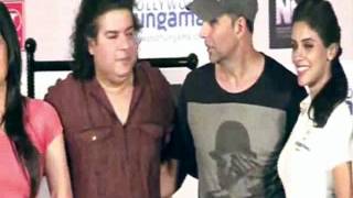 Game Of Fame Winners Meet Housefull 2 Stars