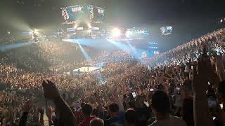 LYON CROWD AFTER WWE SMACKDOWN GOES OFF AIR AND JEY USO ENTRANCE