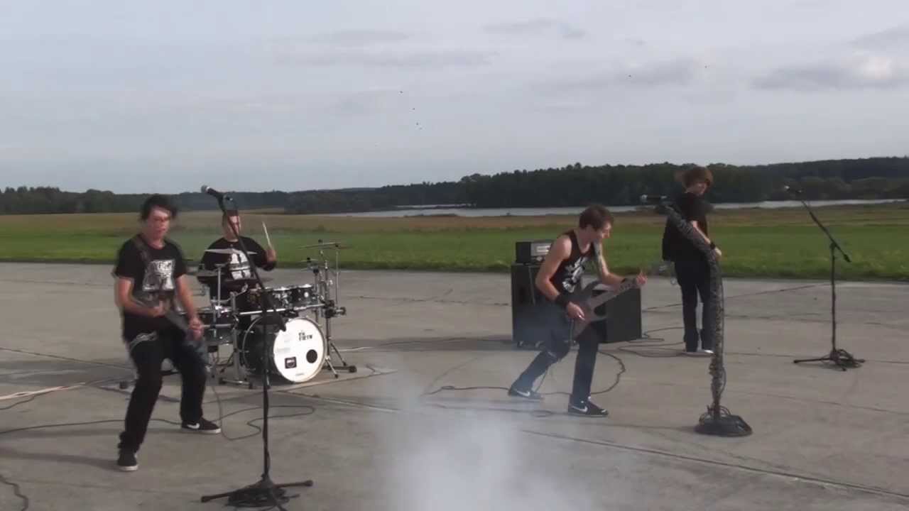 Hand Grenade - Nejsi anděl, MAKING OF