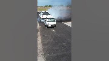 MINI TRUCK VS BIG TRUCK. 🤣