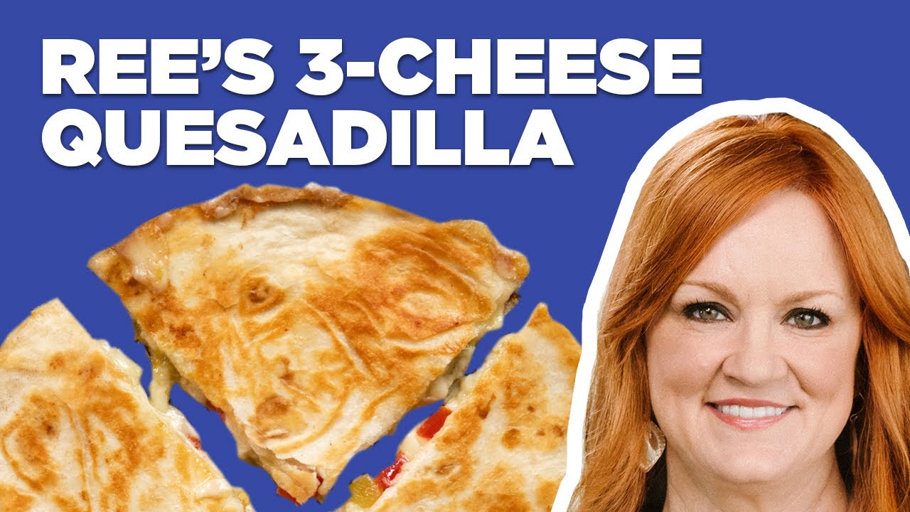 The Pioneer Woman Makes a 3-Cheese Quesadilla | The Pioneer Woman | Food Network