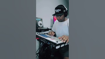 🔥 Boom Bap Vibes, akai MPC live beat making #sampletypebeat #typebeat #shorts