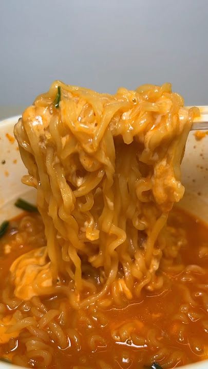 shin ramyun black with buldak string cheese #asmr #koreanfood
