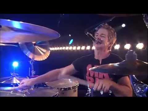 Pat Torpey (MR.BIG) BACK TO BUDOKAN DrumSolo - YouTube