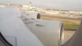 [HD] Takeoff A380 Singapore Airlines at Frankfurt/Main (AMAZING SKYLINE VIEW)